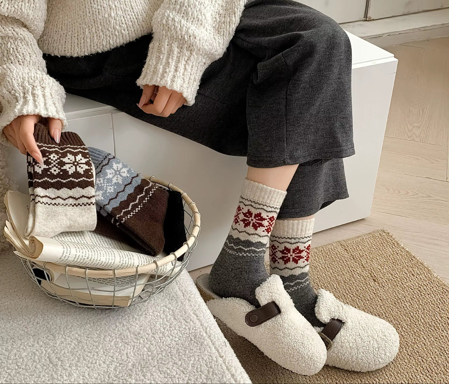 Women's Crew Wool Cabin Socks